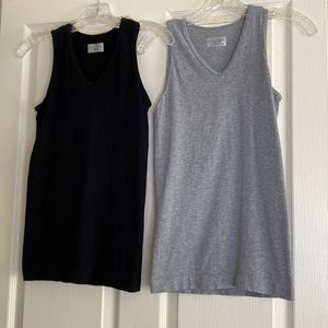 Set of two Athleta v neck tanks, XS